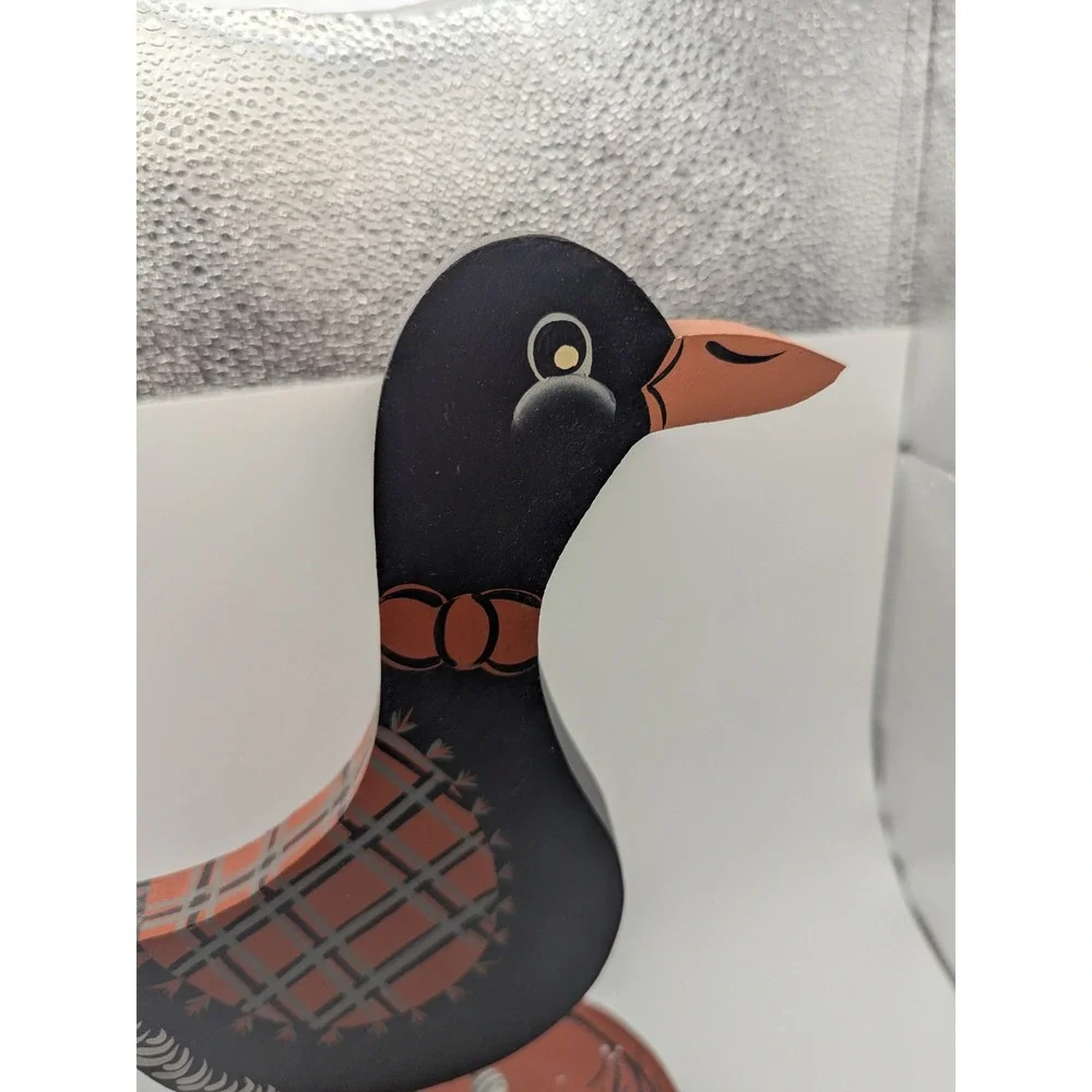Vtg‎ Hand Painted Wooden Duck Figurine Country Farmhouse Decor Accent 11.5x7